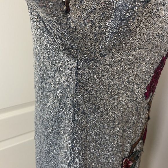 RARE ASO Alexis in Schitt’s Creek Zara Sequin Size Medium Embroidered Dress TV - Picture 11 of 16